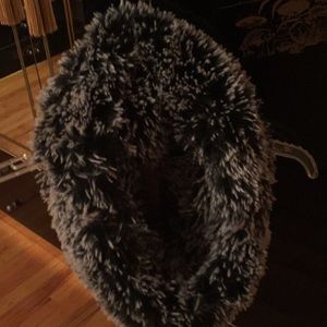 Women’s Winter Scarf